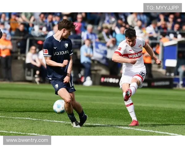 德甲各球队之间的关系及体育竞技合作与竞争探讨 德甲各球队之间的关系及体育竞技合作与竞争探讨